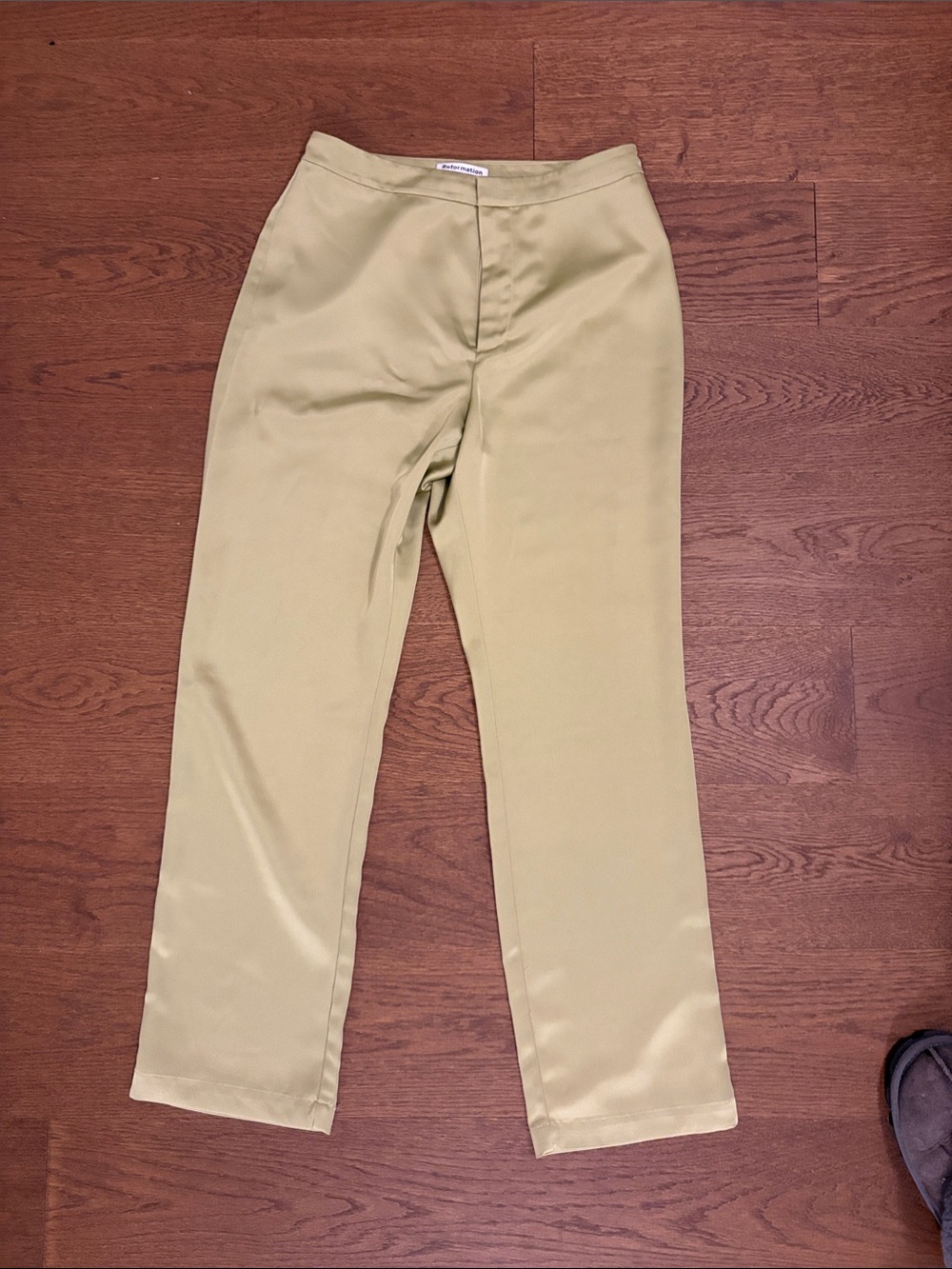 Reformation women’s Straight Pants in Light Olive Green